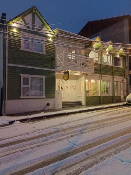 Los Calafates Hotel Ushuaia Dış mekan fotoğraf