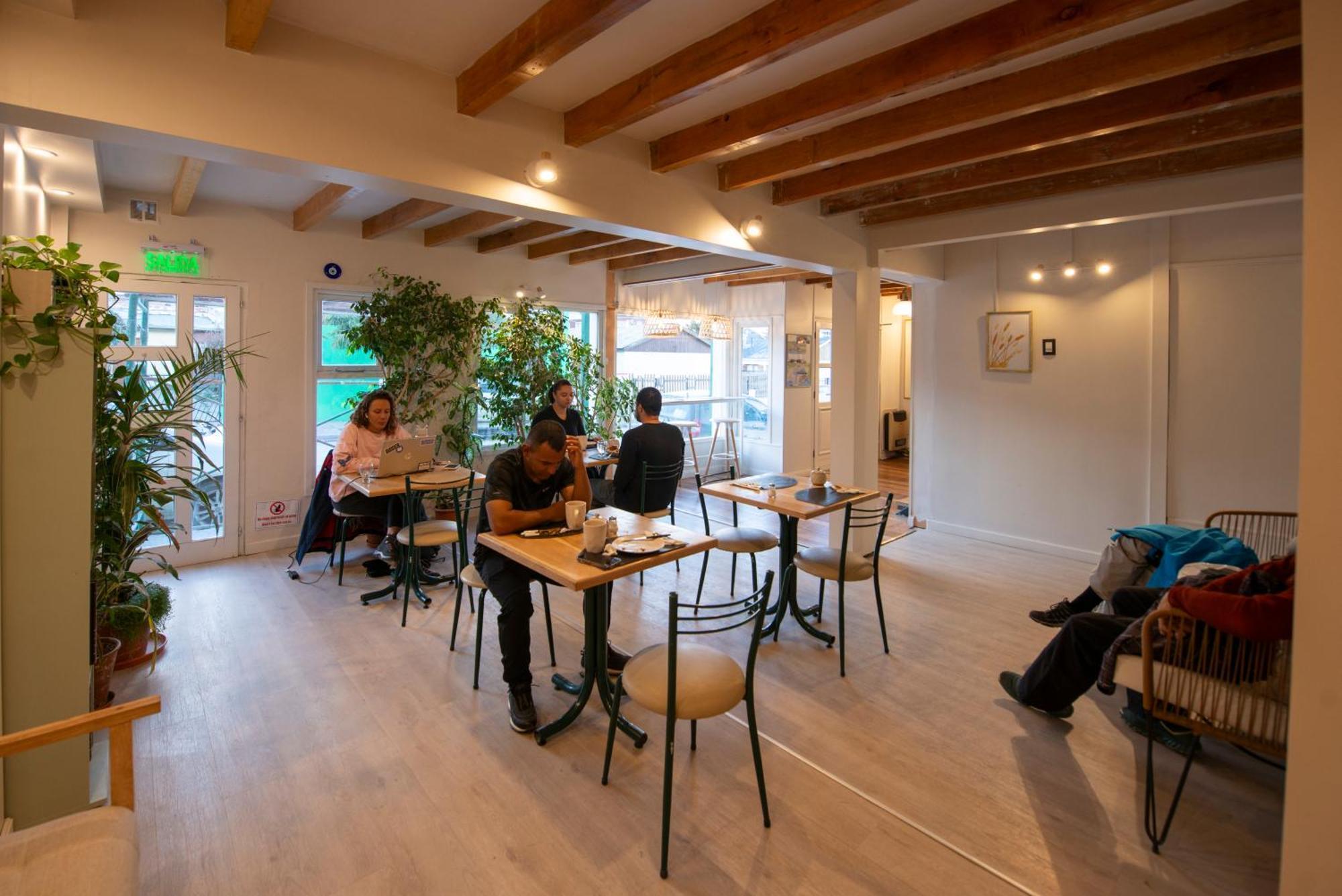 Los Calafates Hotel Ushuaia Dış mekan fotoğraf